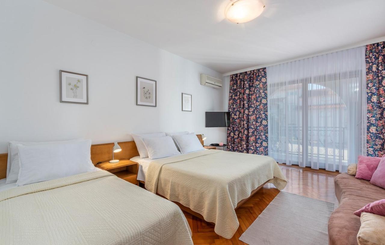Apartment Complex Silvana ポレッチ エクステリア 写真